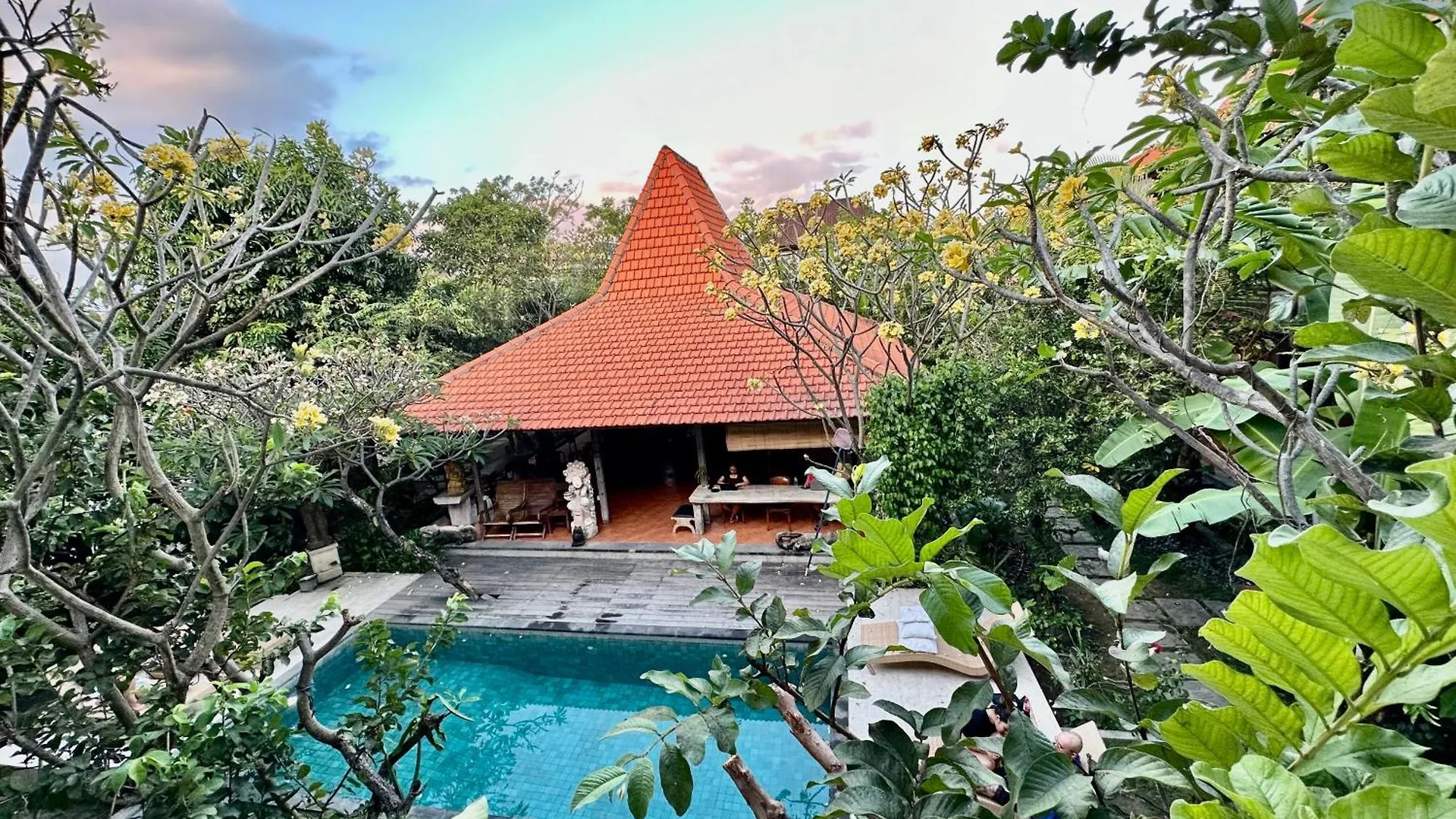 Diuma Residence Yoga Meditation Retreat And Healing Center Denpasar 2*,